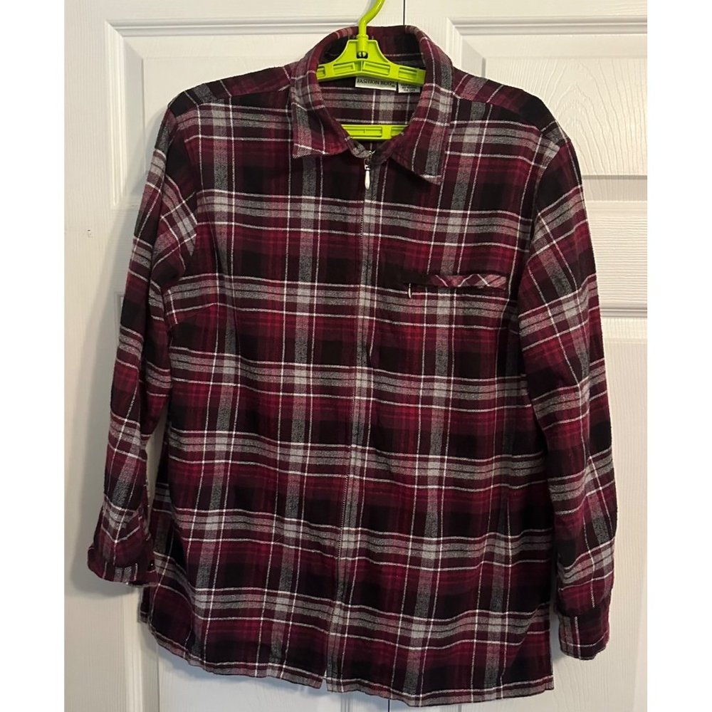 Fashion Bug Vintage Women's Red Black Plaid Flannel Zip Up Shirt Shacket Large
